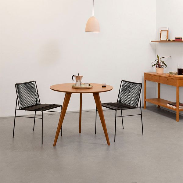 conjunto-mesa-de-jantar-square-laminada-redonda-natural---88cm---2-cadeiras-spaguet-dai