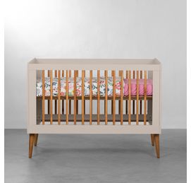 berco-mini-cama-noah-square-com-pes-retro-em-madeira-areia-fosco