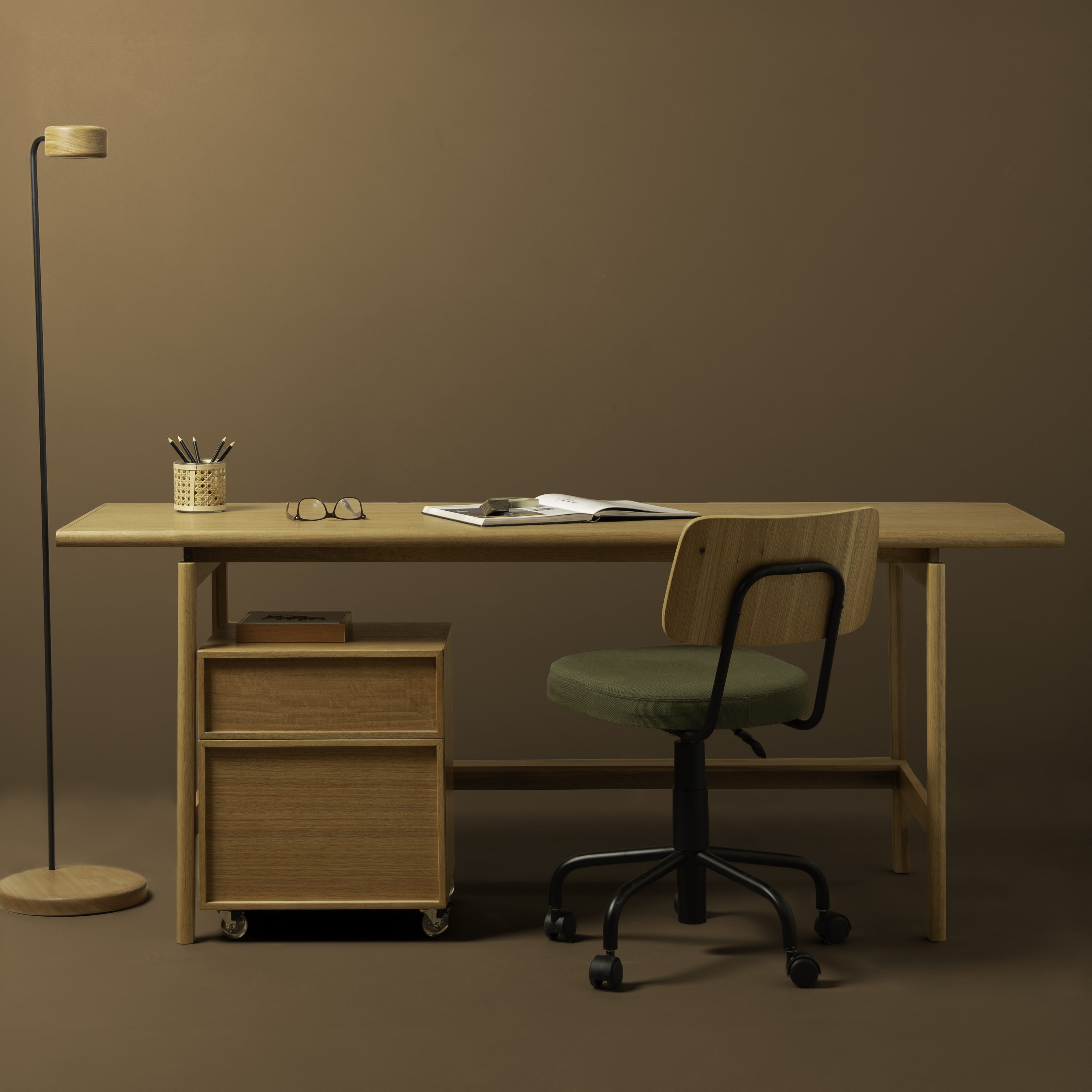 conjunto-office---escrivaninha-nori-natural-1-85m---gaveteiro-45cm---cadeira-de-escritorio-cult-frei